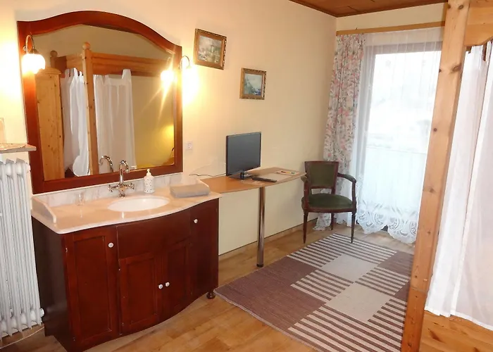 酒店 Star Fachbach